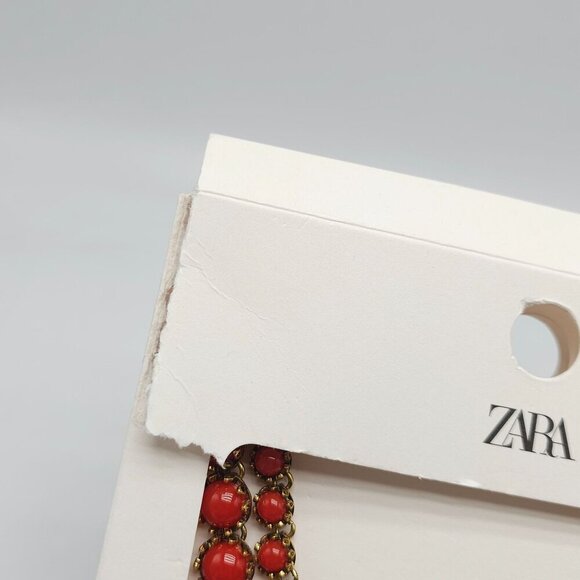 Zara Red Resin Stone Double Layer Necklace With Antique Gold-Tone Chain - Picture 5 of 7